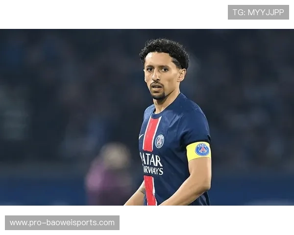 足球巨星后代走进更衣室 揭秘球员家庭与赛场背后的故事